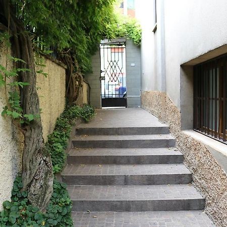 ホテル Gambara Guests House ミラノ エクステリア 写真